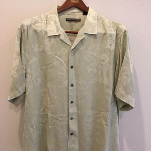Men’s Axis silk shirt subtle tropical pattern XL